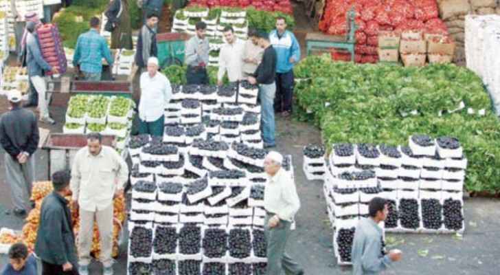 تجار الخضار: جشع تجار التجزئة سبب