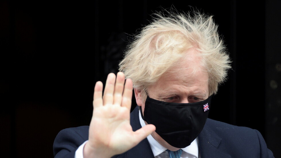 حكم ضد جونسون بسبب دين بقيمة