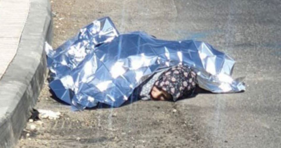 مستوطن يعدم فلسطينية في الخليل ويلقي