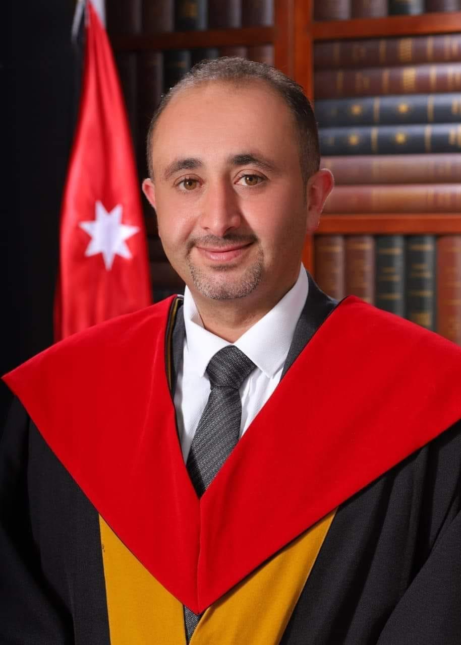 الدكتور مهند الخلايلة.. مبروك الدكتوراة