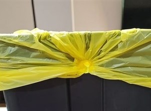 تكشف عن الطريقة الصحيحة لوضع الأكياس