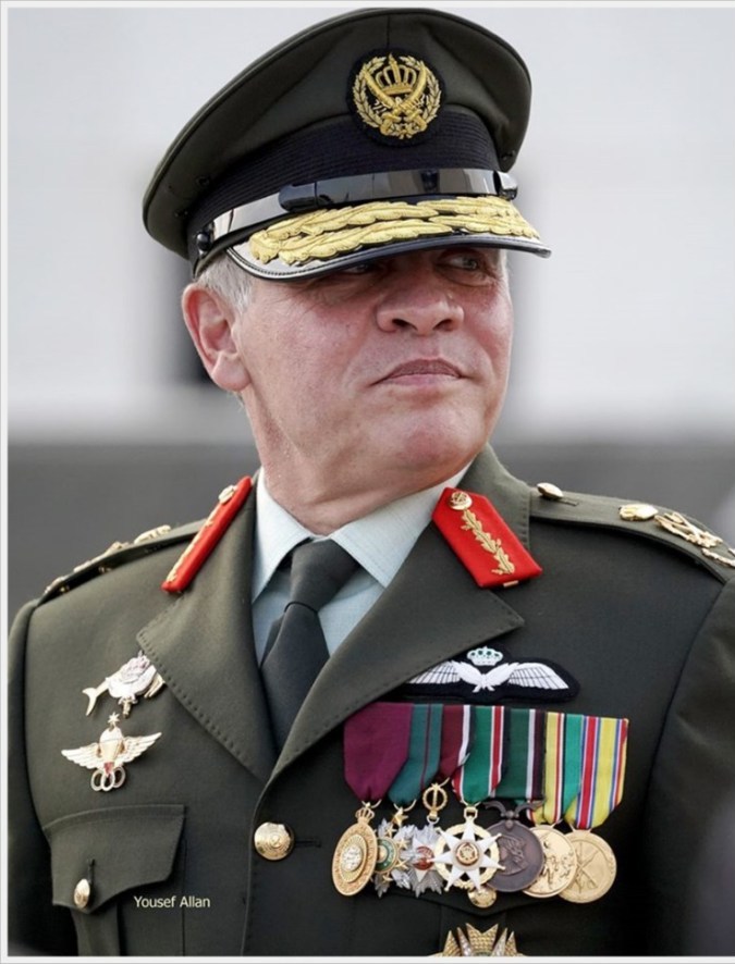 عمان الأهلية تهنّىء بعيد الاستقلال