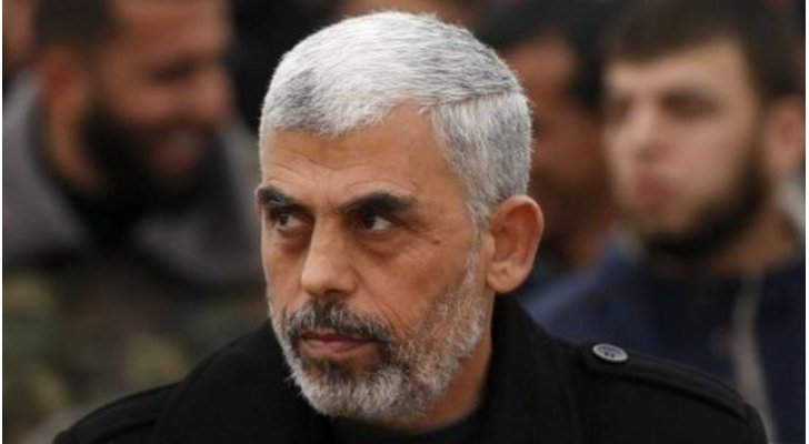 السنوار يظهر مجددا في حفل تأبين