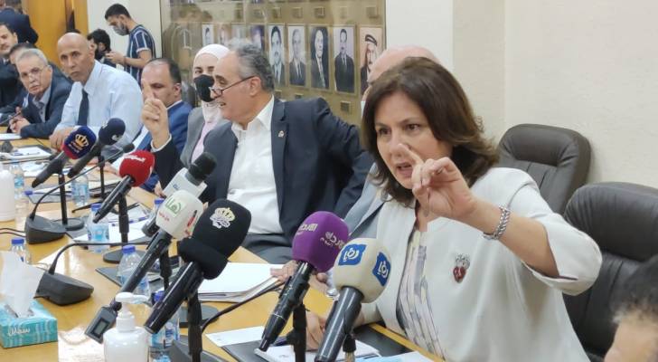 مركز الشفافية يرد على زواتي والرواشدة