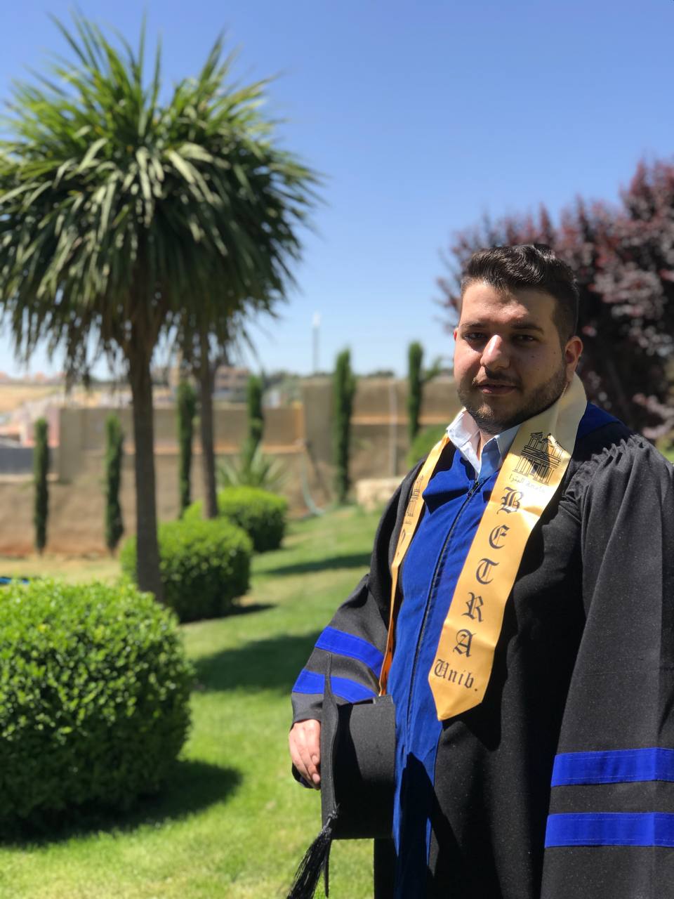 الزميل عمر الرجوب.. مبروك الماجستير