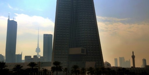 الكويت تستدعي السفير الايراني اثر توقيف