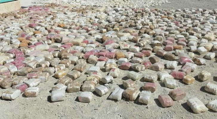 الجيش يحبط محاولة تسلل وتهريب