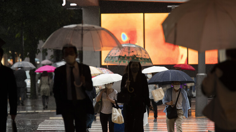 اليابان تستعد للأولمبياد بتمديد حالة الطوارئ