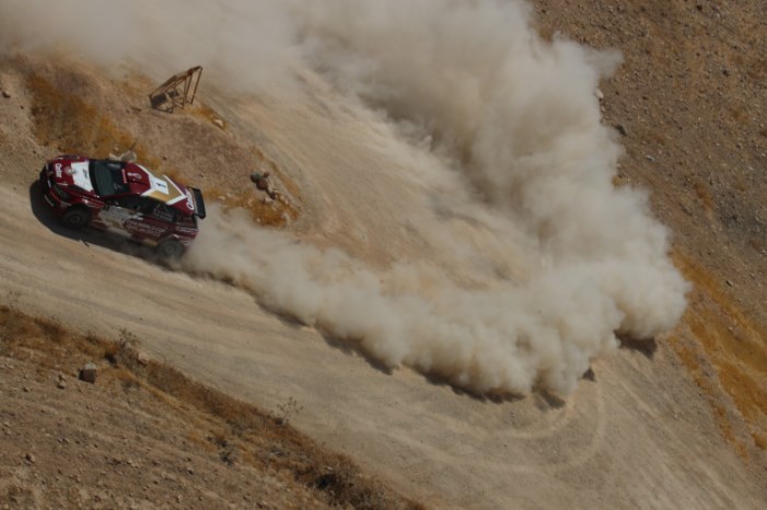 القطري العطية يتصدر في انطلاق اليوم