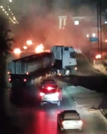 الأمن: يتم التعامل معهم (فيديو)