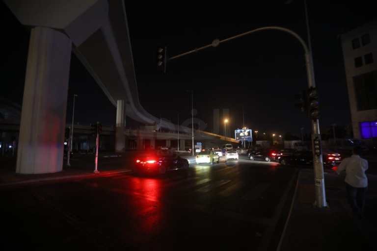 الأمانة: سرقة الكوابل سبب انقطاع الكهرباء