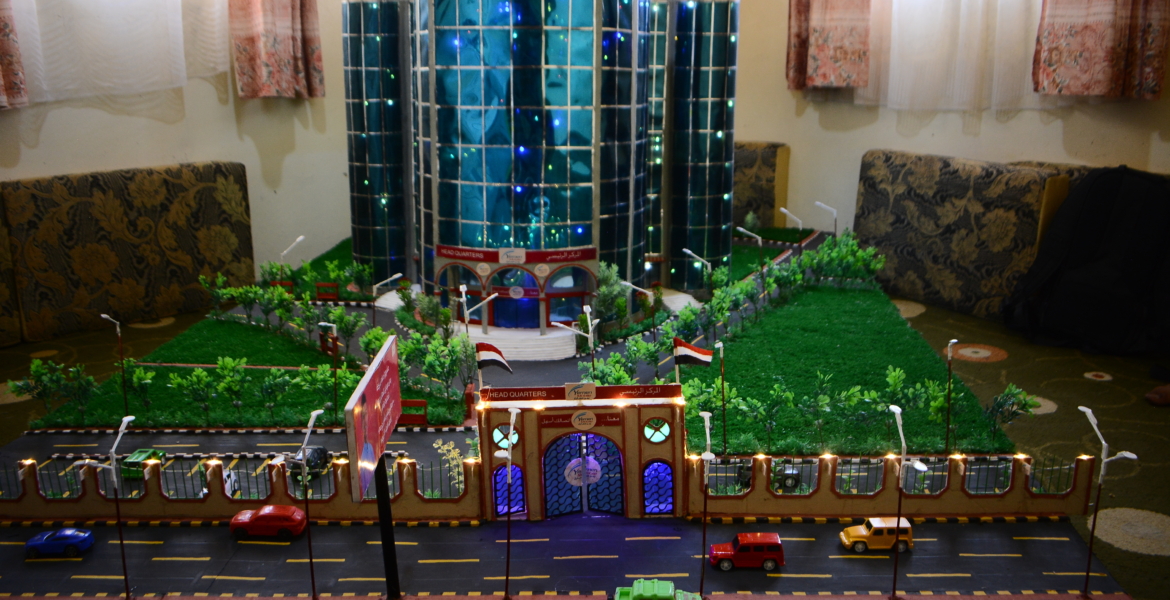 المعماري الصغير.. طفل يمني أبهر من