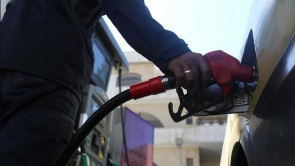 الحكومة ترفع اسعار البنزين والديزل والكاز