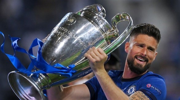 جيرو يقترب من الانضمام إلى ميلان