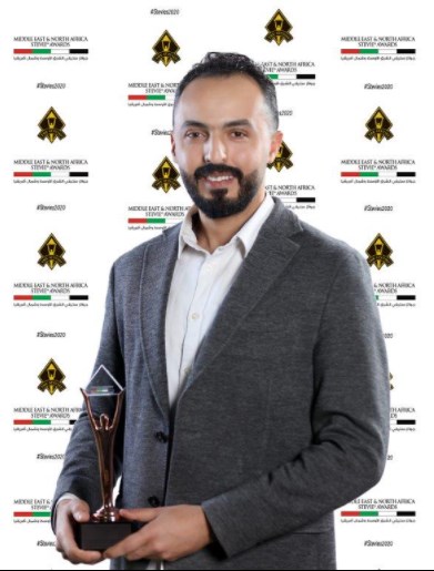 عمر عربيات يفوز بإحدى جوائز ستيفي®