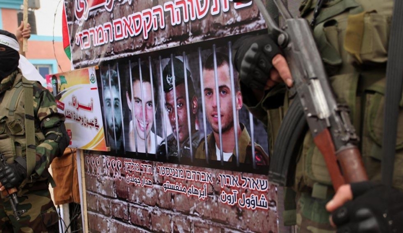 والدة جولدن توجه انتقادات شديدة لقيادة