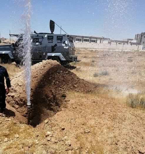 ضبط اعتداءين على خطوط مياه بالموقر