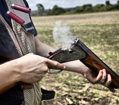 بلدية الزرقاء تحيل موظفا أطلق النار