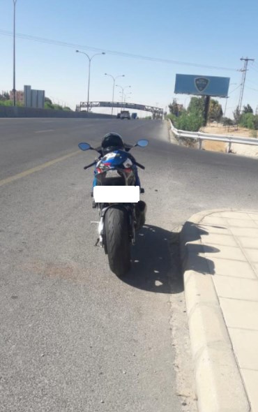 بسرعة 191 كم على طريق المطار..