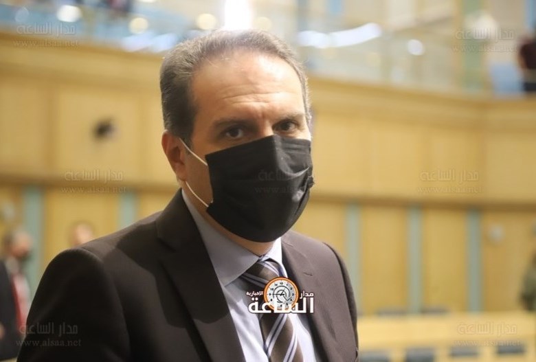 إحالات وإنهاء خدمات في الصحة (أسماء)