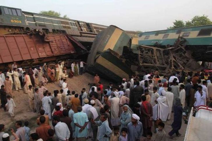 مقتل أكثر من 30 شخصا في