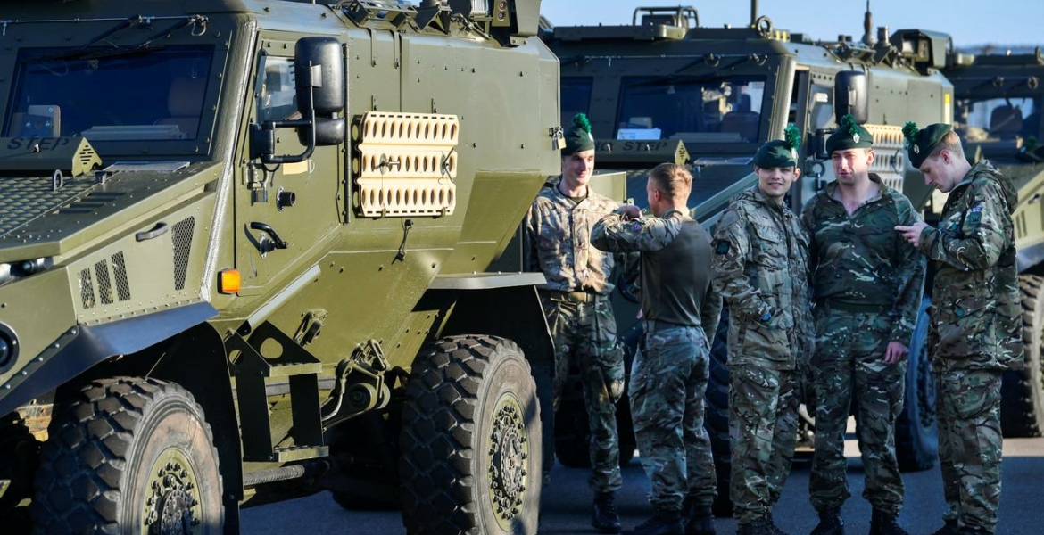 الجيش البريطاني في ورطة.. أوقف مؤقتا