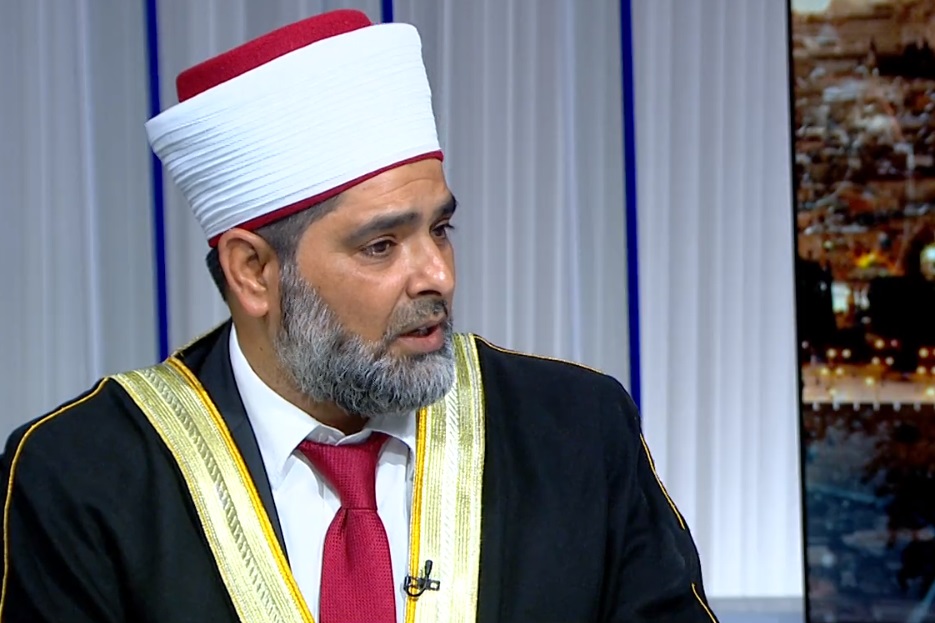 الكسواني: 1200 جريح داخل باحات المسجد