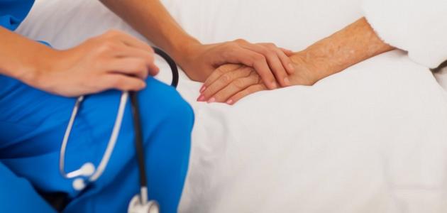 السماح لحملة شهادة الثانوية في التمريض