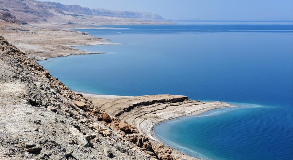 تحلية 300 مليون متر من مياه