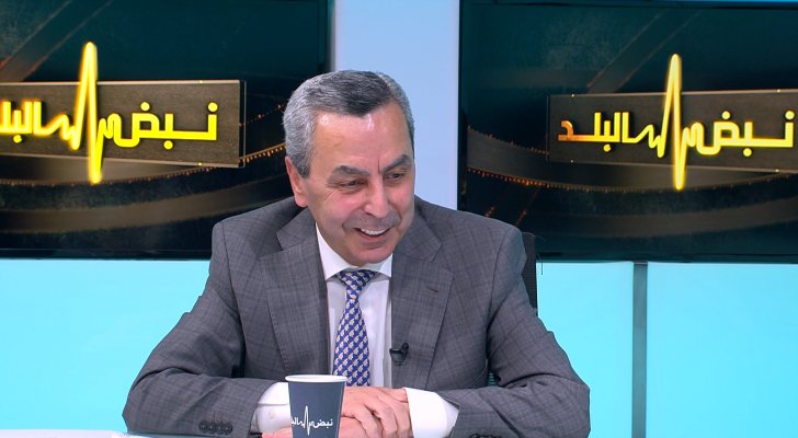 أبو قديس يكشف عن شكل امتحان