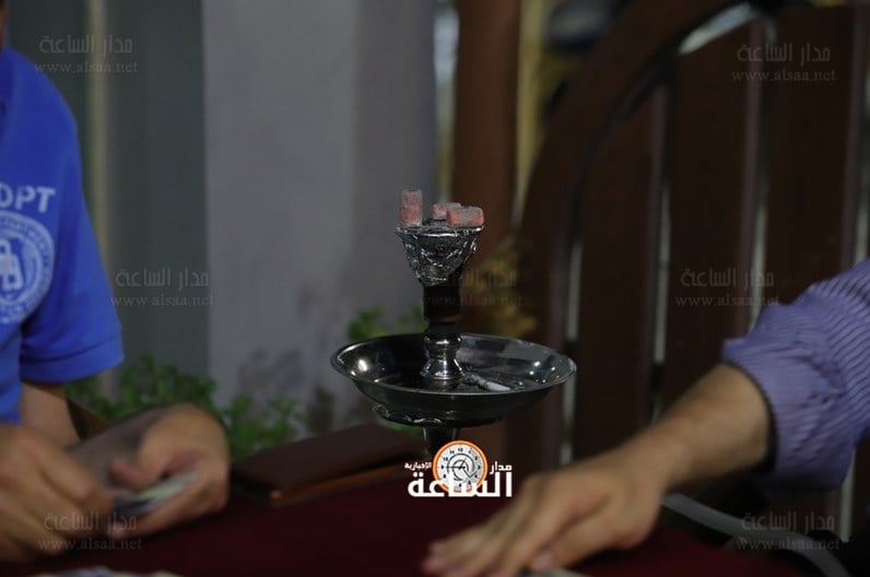 ضبط 5 محال تقدم الأرجيلة في