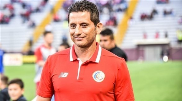 إقالة مدرب كوستاريكا بعد 11 مباراة