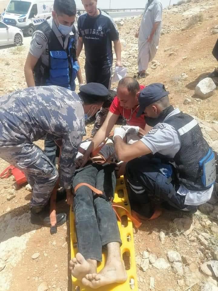 النائب محمد الخلايلة ينقذ شخصين.. ماذا