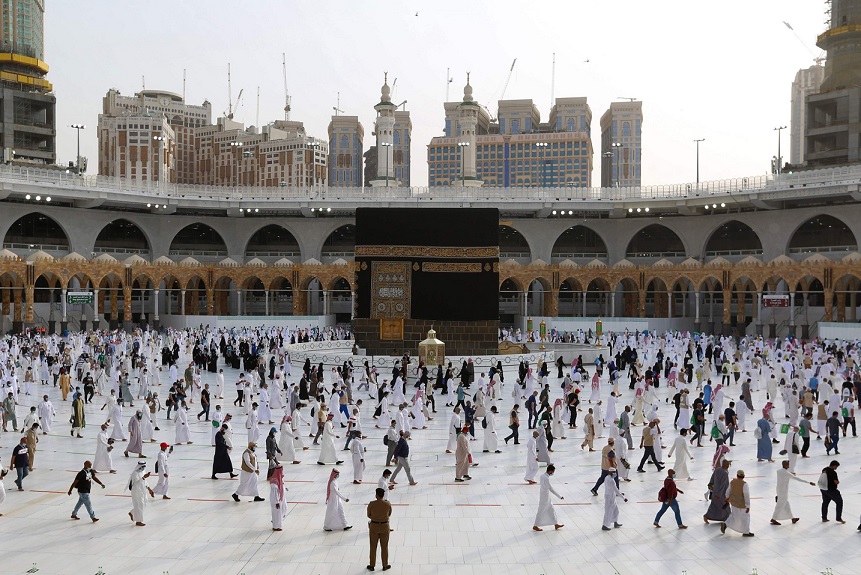 السعودية تقصر حج هذا العام على