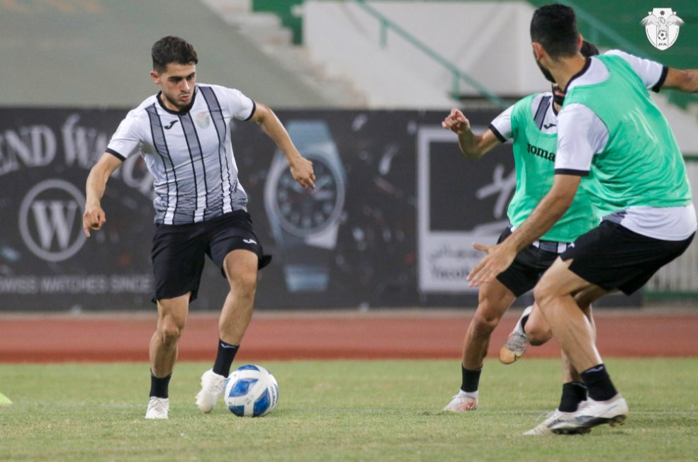 المنتخب الوطني يلتقي نظيره الأسترالي بمباراة