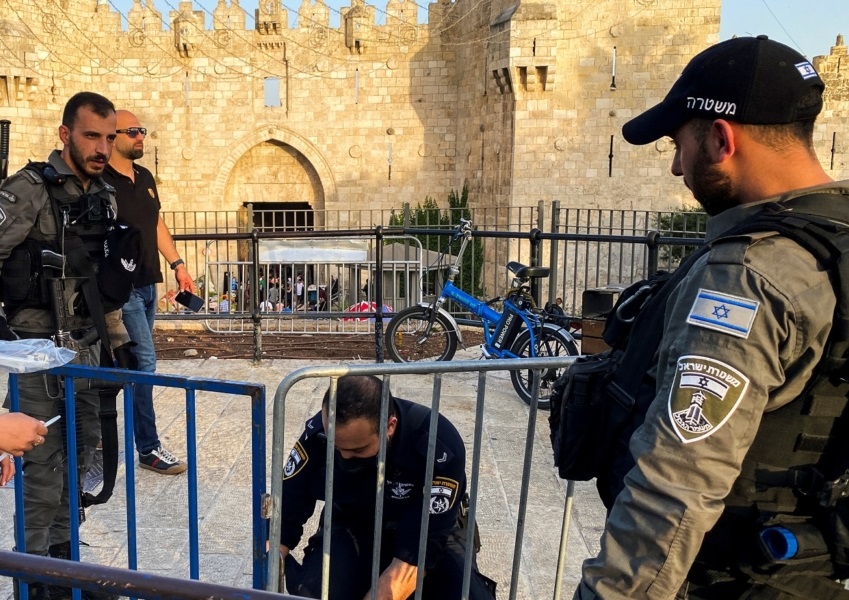 إسرائيل تستنفر قواتها استعدادا لخروج المستوطنين