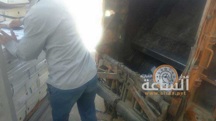 شاهد.. اتلاف 66 طن من الدواجن