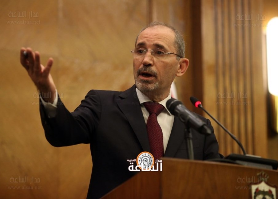 الصفدي يشارك باجتماع لوزراء الخارجية العرب