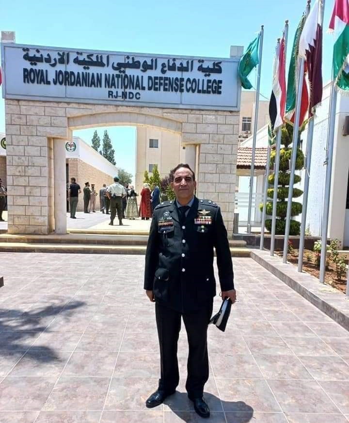 المقدم زيد الخوالدة.. مبارك الماجستير من