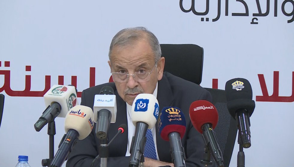 الحكومة: مشروع قانون البلديات واللامركزية عالج