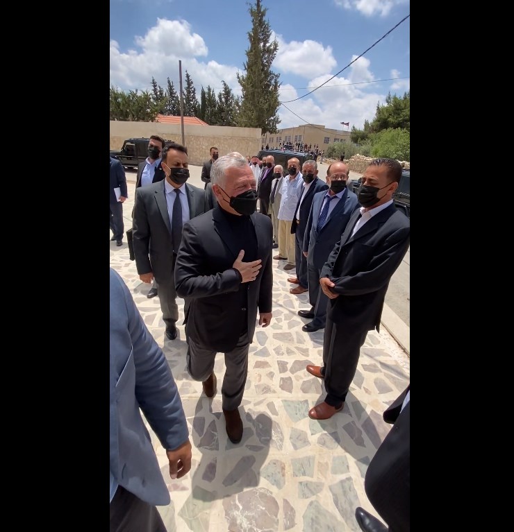 الملك في مضافة الشريدة في لواء