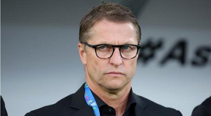 قبول استقالة فيتال بوركلمانز.. وتعيين عدنان