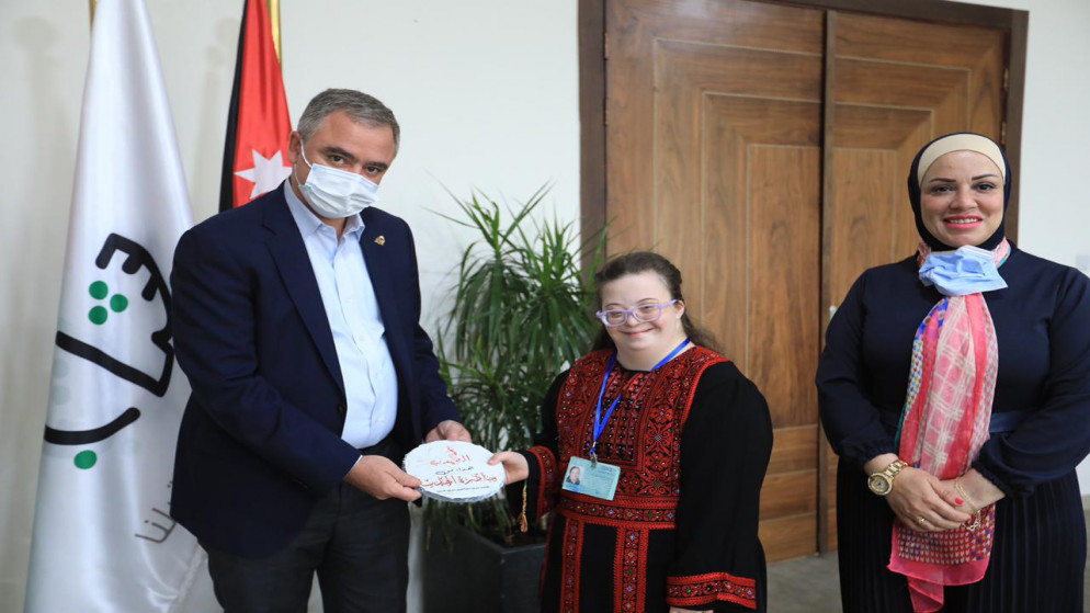 تكريم اولى الغطاسات الأردنيات من متلازمة