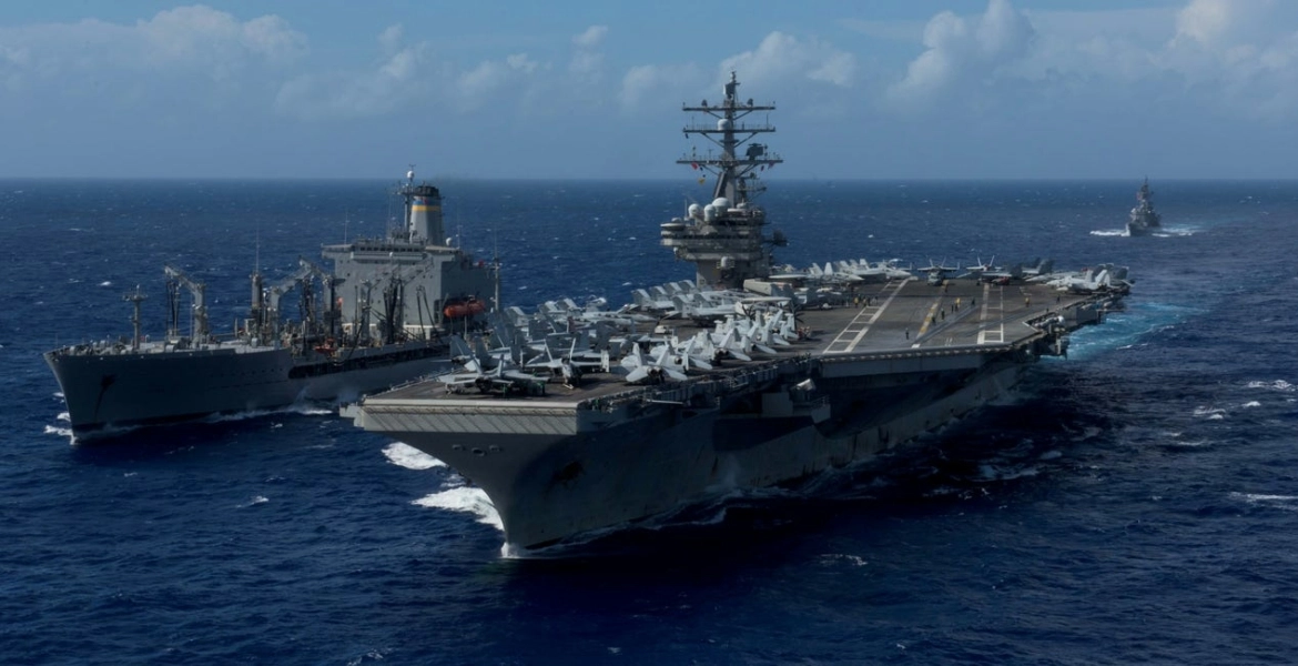 البحرية الأمريكية تستعد لهجوم مفاجئ.. قصة