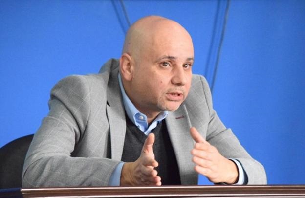 «النائب» جمعة والمدرب فيتال.. تصريحات صادمة