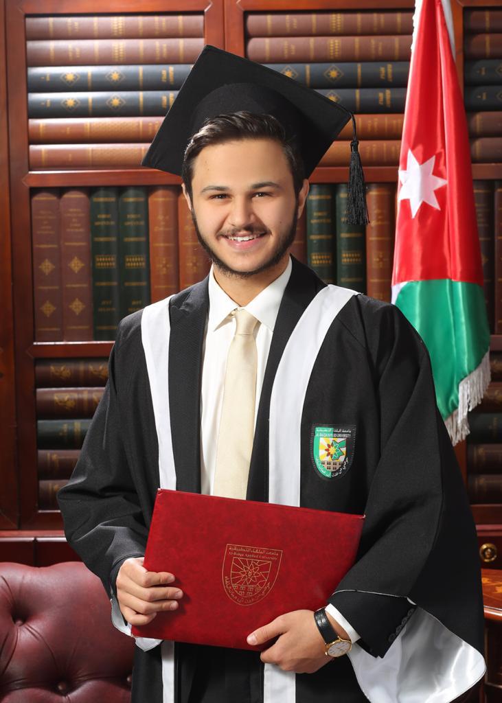 المهندس راشد موفق الشوبكي.. مبروك التخرج