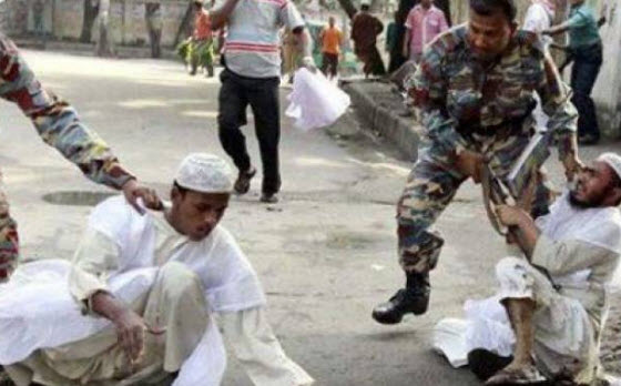 ميانمار تقاضي مسلمين صلوا التراويح في