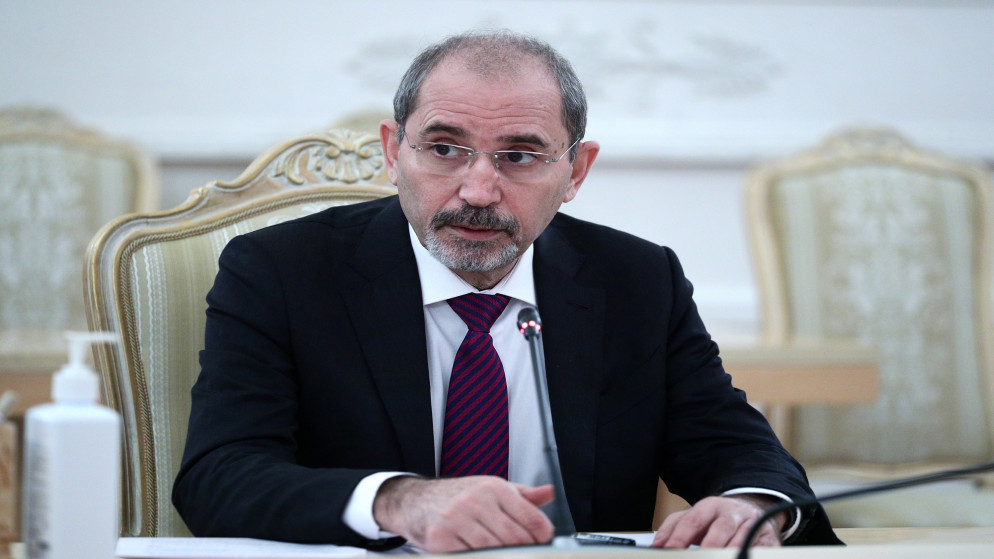 وزير الخارجية يؤكد ضرورة تكثيف الجهود