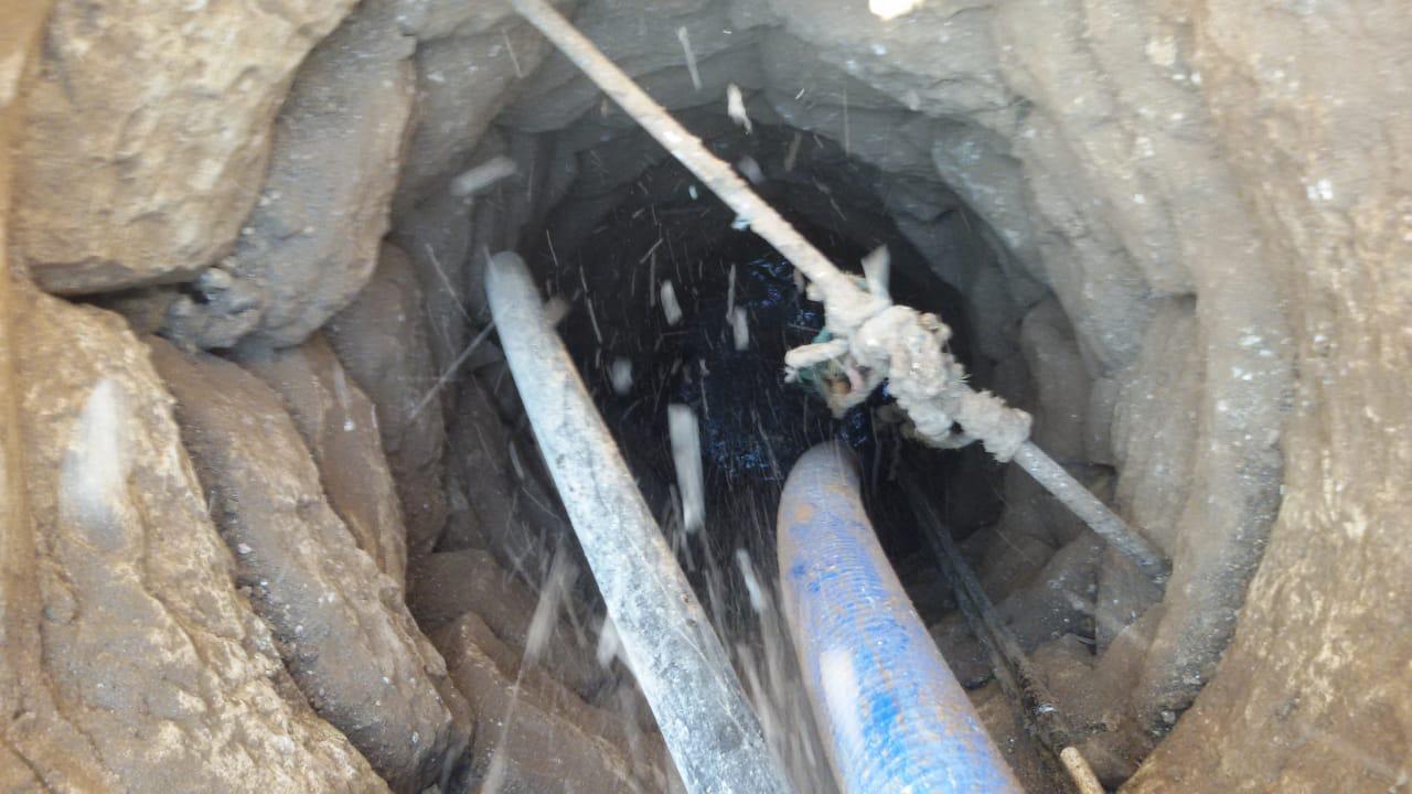 توقيف شخص حفر بئر مياه مخالفة