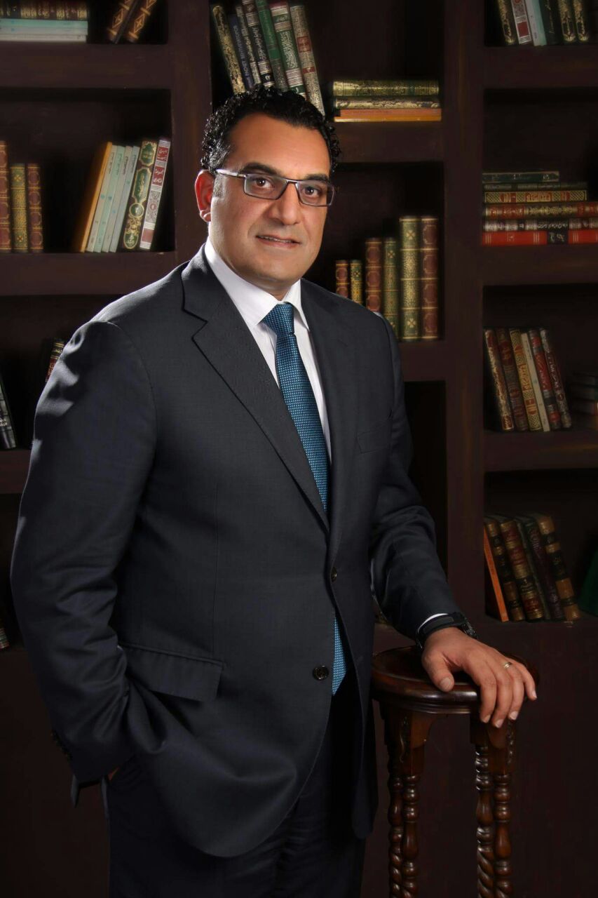 اياد العمري.. مبارك الدكتوراه